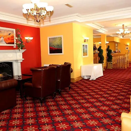 The Strand 2* باليليفين