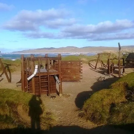 The Strand فندق 2*