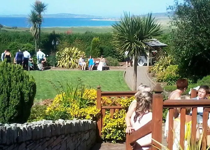 The Strand 2* Ballyliffin