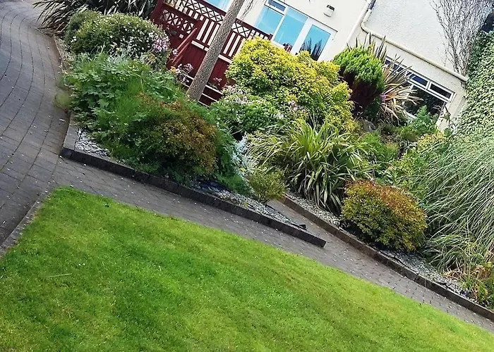 The Strand فندق باليليفين